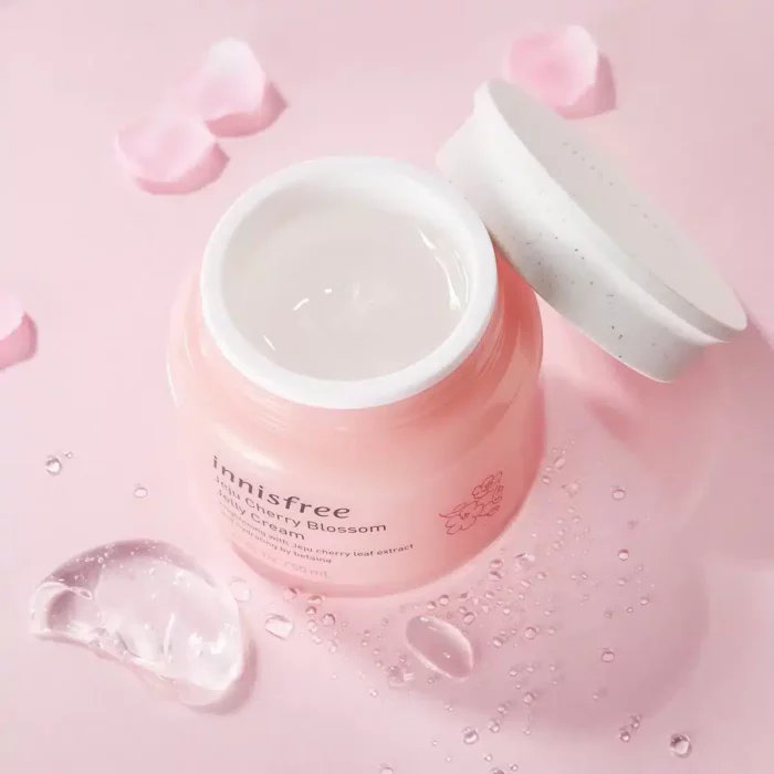 INNISFREE Jeju Cherry Blossom Jelly Cream 01 INNISFREE Jeju Cherry Blossom Jelly Cream